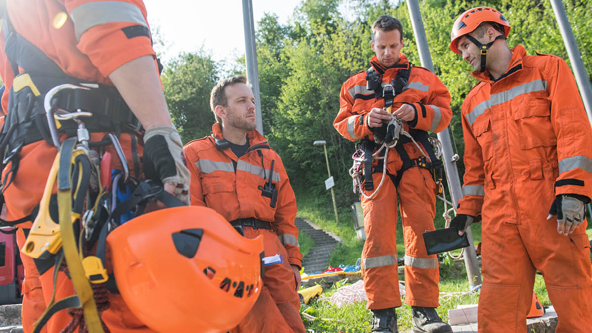 A group of SES volunteers