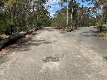 Simmos Beach Access Road